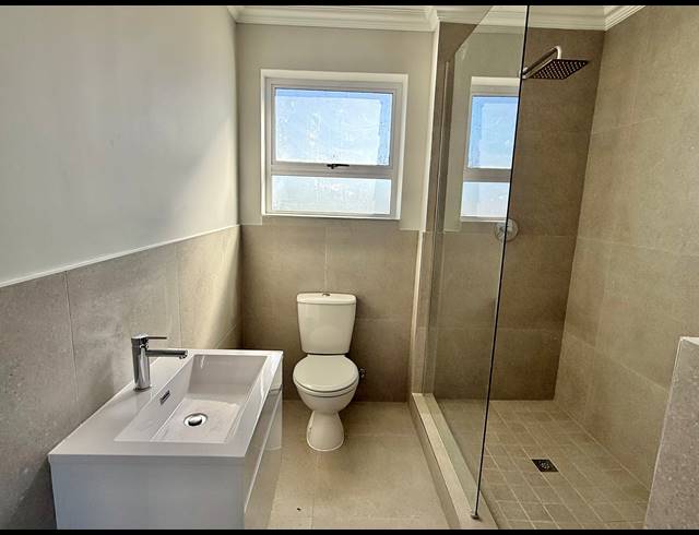 2 BEDROOM APARTMENT TO LET IN SUNNINGDALE